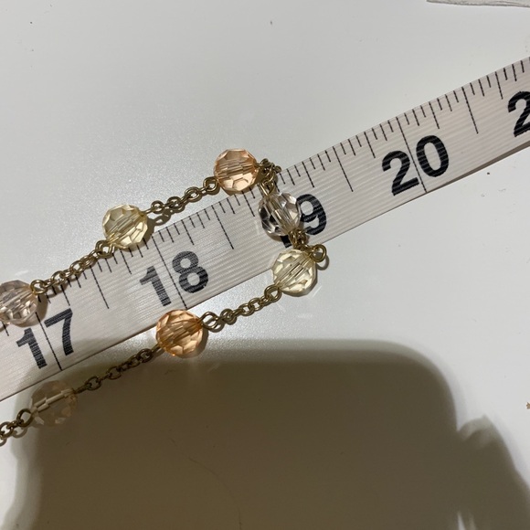 Jeweled necklace - Picture 3 of 3